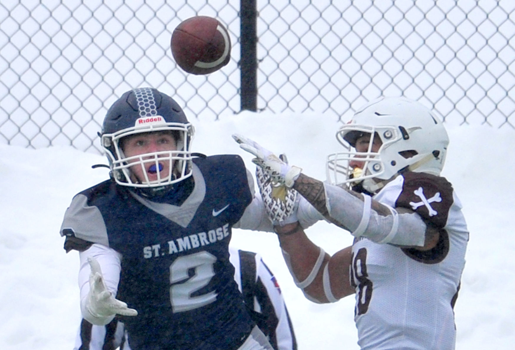 022121-qc-spt-ambrose football-195